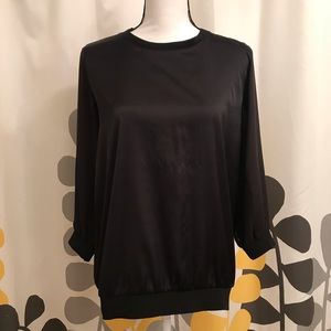 ❣️CUTE TOP❣️